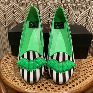 StrangeCult Lydia Bat Flat Green With Black and White Stripes